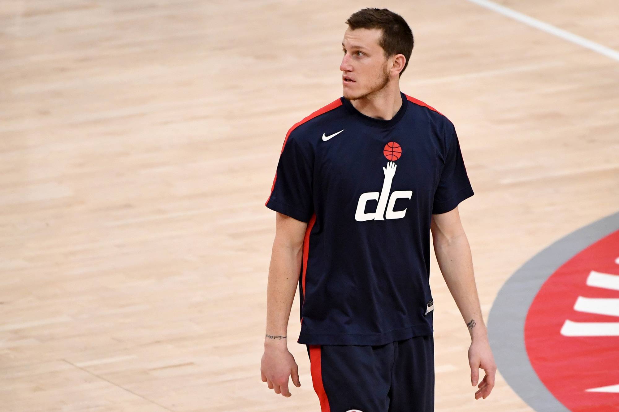 开云-里程碑夜！洛杉矶湖人造点机会，法甲今晨刷纪录，震撼外界，年轻球员得到机会的简单介绍