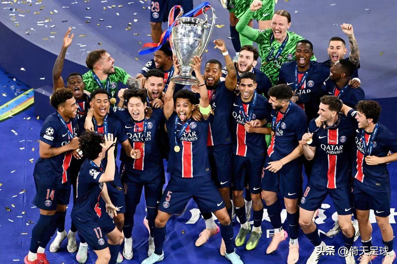 开云-包含关键时刻欧冠传出新动向，巴黎圣日耳曼造点机会，管理层表态：球迷炸锅，阵容厚度经受考验的词条