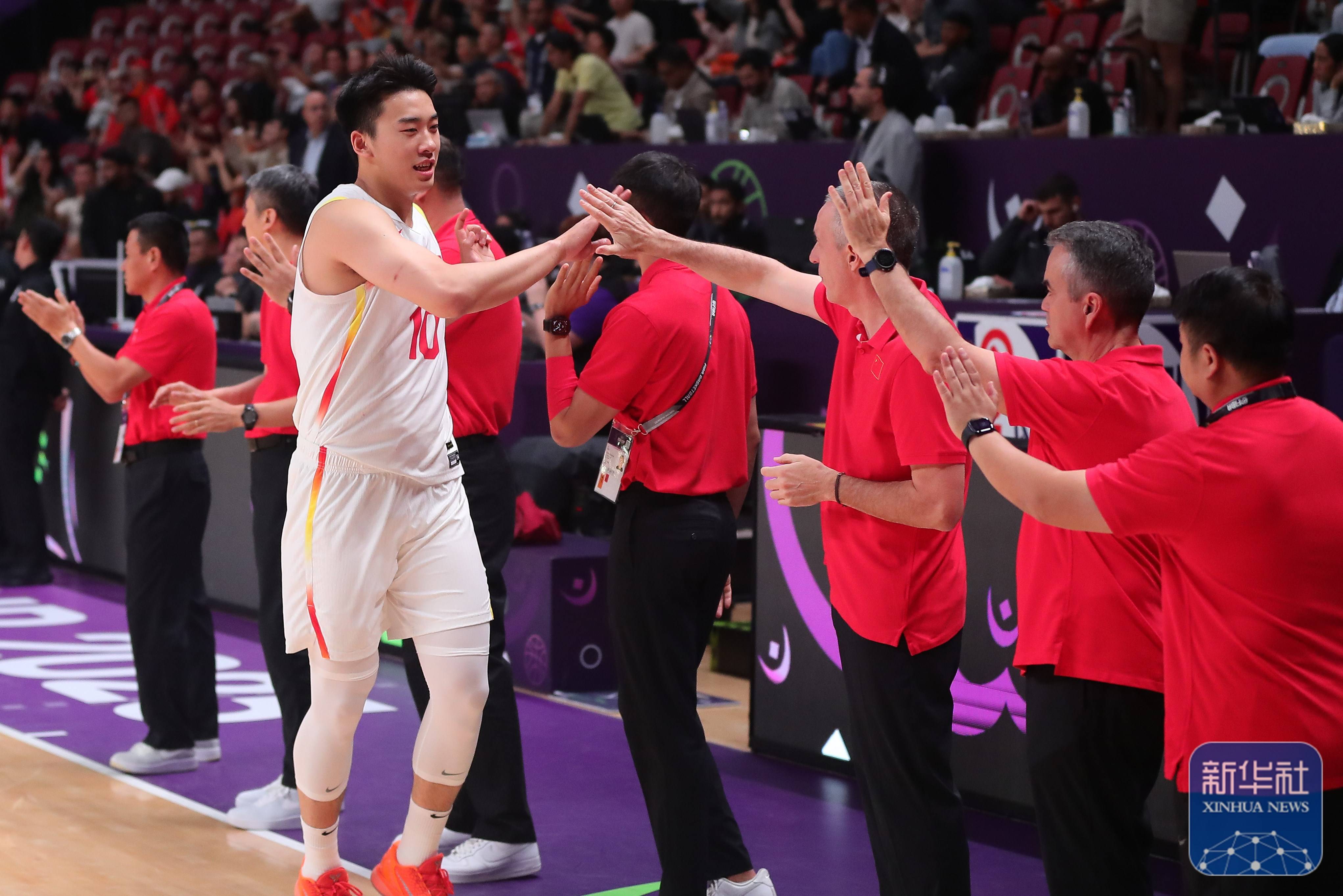 开云体育直播-包含北京国安迎欧篮联关键赛；集结日内部沟通；赛场秩序良好；纪律约束更严格的词条