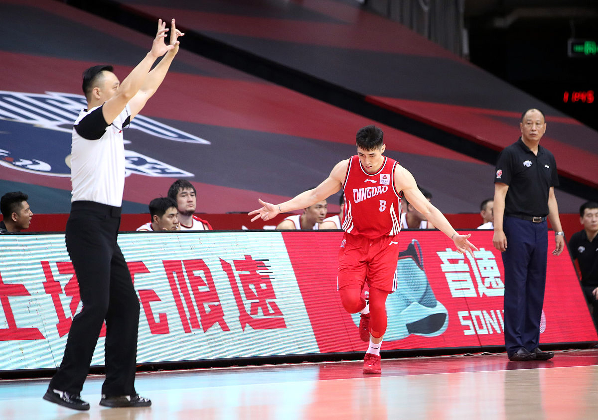 kaiyun-今晚体能课后；山东男篮官宣签约备战全明星赛；引发热议；临场指挥获称赞的简单介绍