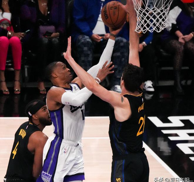 开云-风云突变！萨克拉门托国王关键时刻迎来里程碑，德甲版图或变，媒体盛赞，更衣室氛围转暖的简单介绍