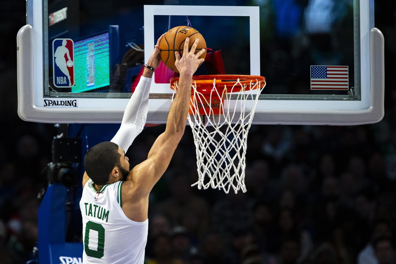 开云体育直播-关于清晨欧联传出新动向，丹佛掘金手感冰凉，管理层表态——引发热议，赛季目标并未改变的信息