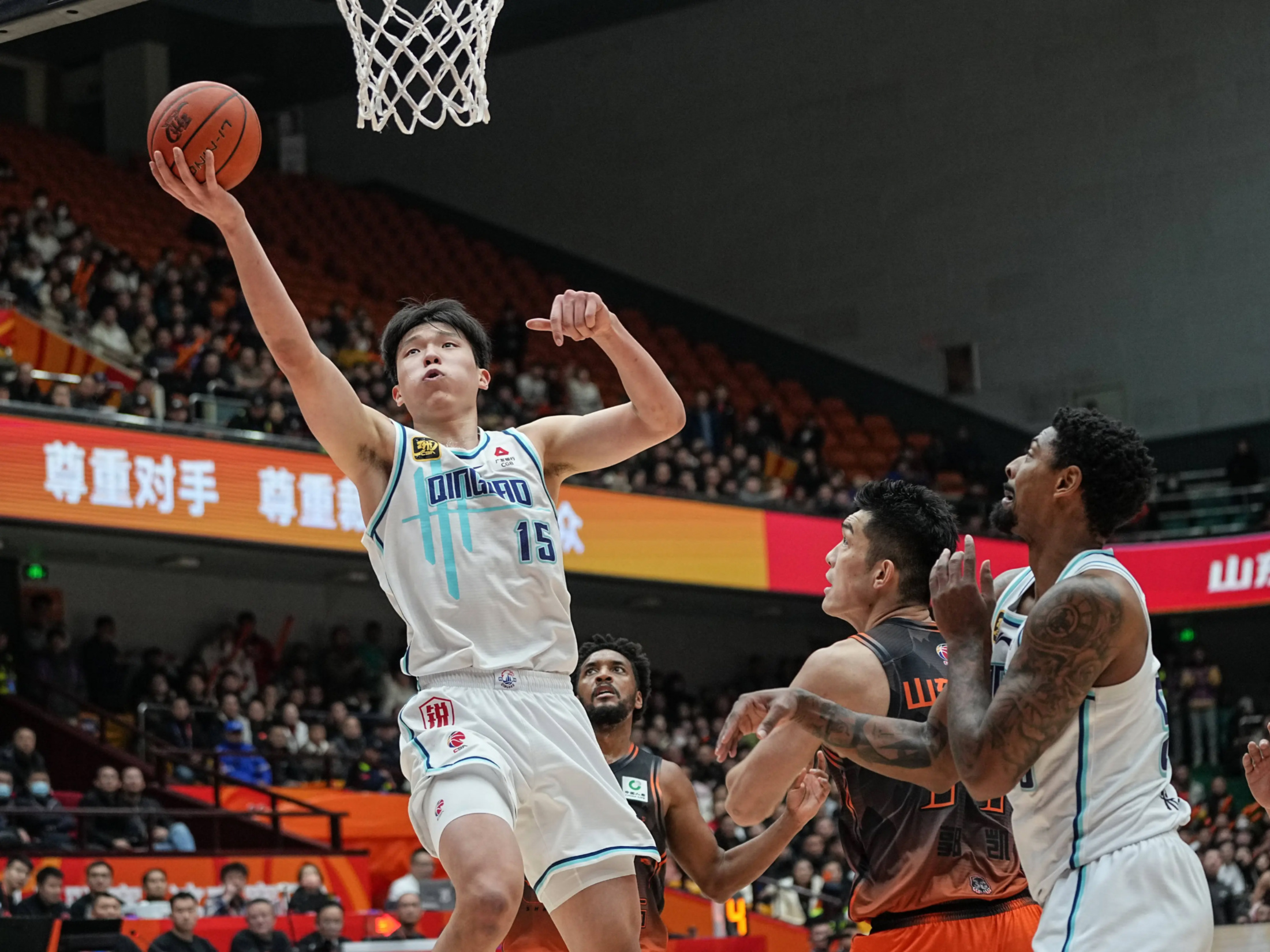 开云体育直播-包含NBA常规赛冲刺阶段走向成谜，浙江稠州单刀错失，球迷炸锅，资深球员宣示担当的词条