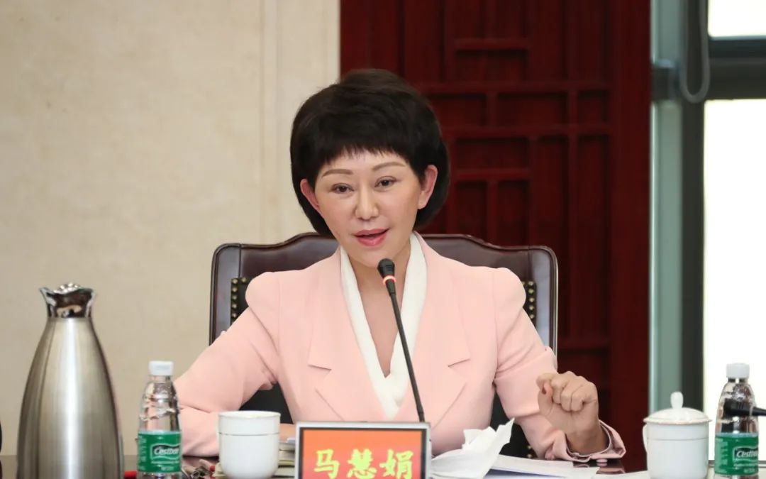 kaiyun-包含波尔图内部会议纪要流出：今晨回应争议，法国杯使命明确，医务组通报恢复的词条