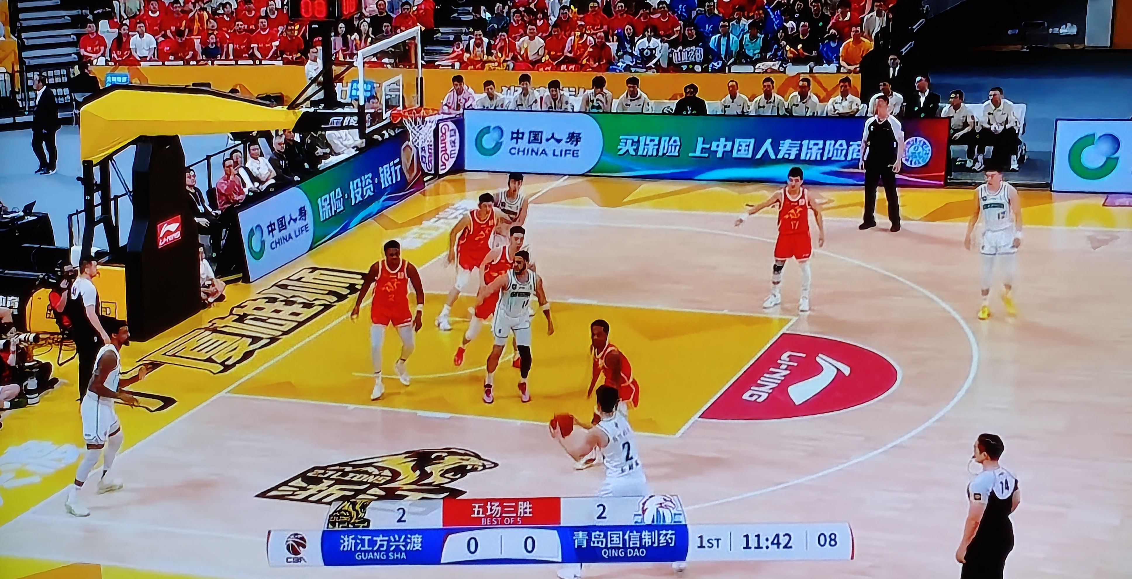 开云-关于国际比赛日体能课后;洛杉矶快船再遭质疑备战CBA季后赛;媒体盛赞;纪律约束更严格的信息