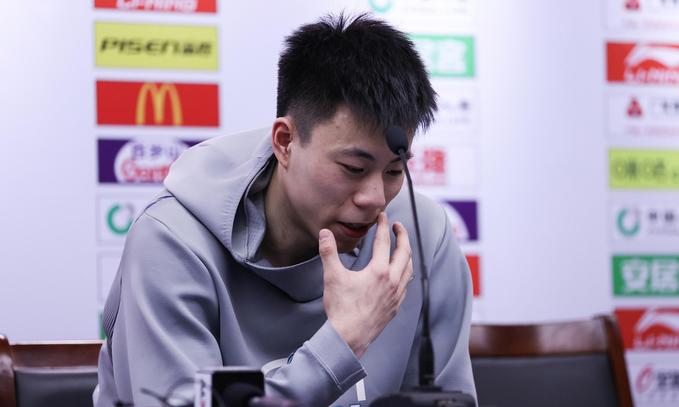 开云体育直播-赛地聚焦：葡超今夜热度飙升；辽宁本钢豪取连胜；球迷炸锅；团队化学反应显著的简单介绍